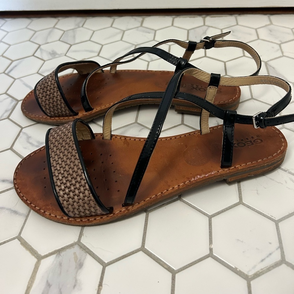 Geox Reapira Strappy Sandals with Woven Detail, Sz 10 - Picture 3 of 6